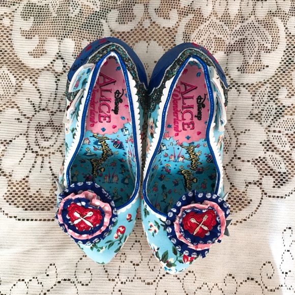 Disney Alice In Wonderland “One Lump Or Two” Heels - Picture 3 of 8